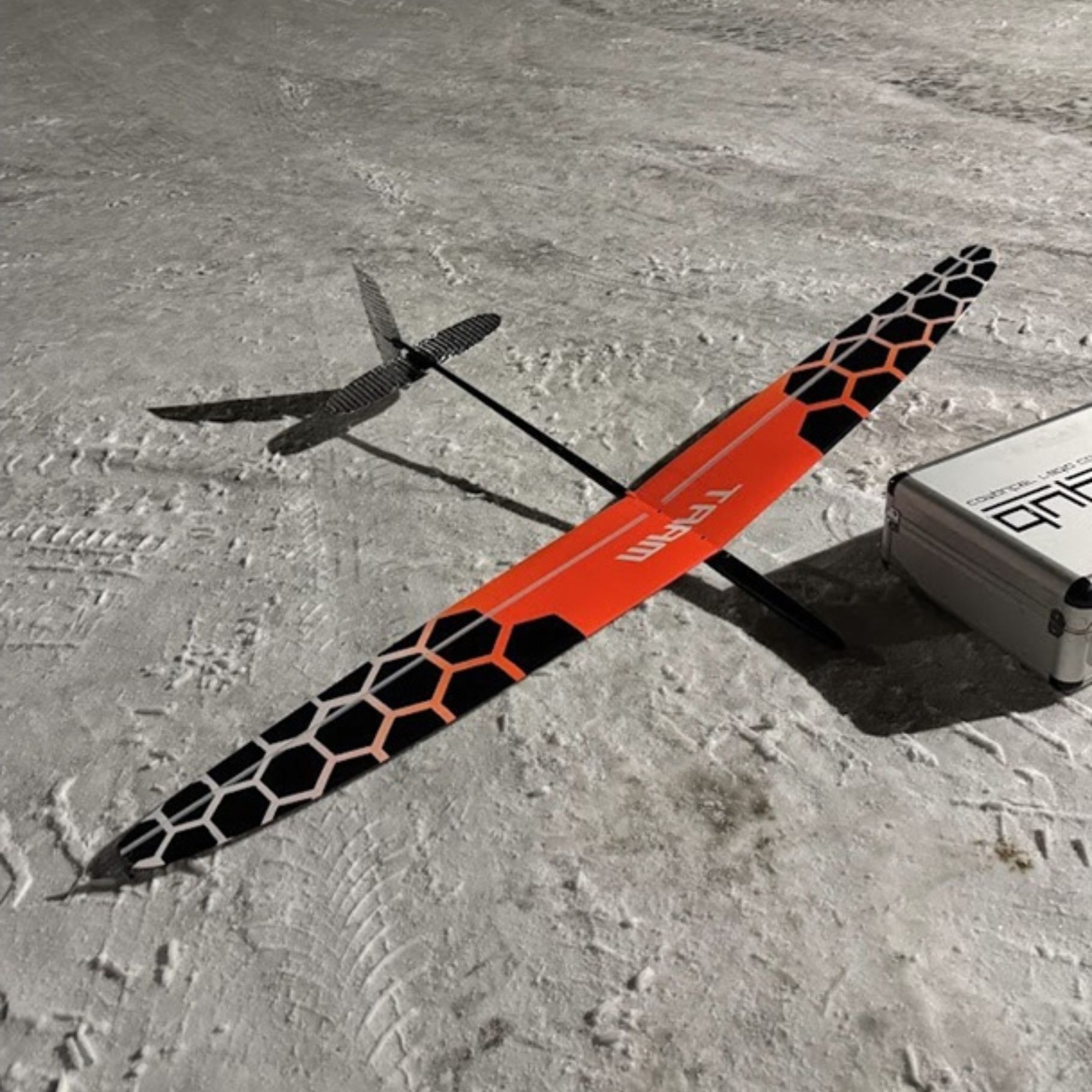 MAAT 1 DLG Segelflugzeug - Atmosphärisches Bild