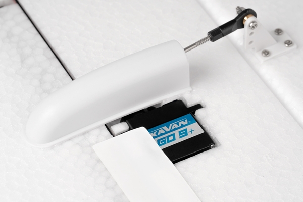 KAVAN Alpha V2 RC Segelflugzeug rot – Bild 14