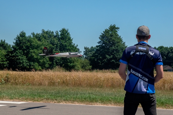 KAVAN Swift S1 ARF 2400mm blau – Bild 3