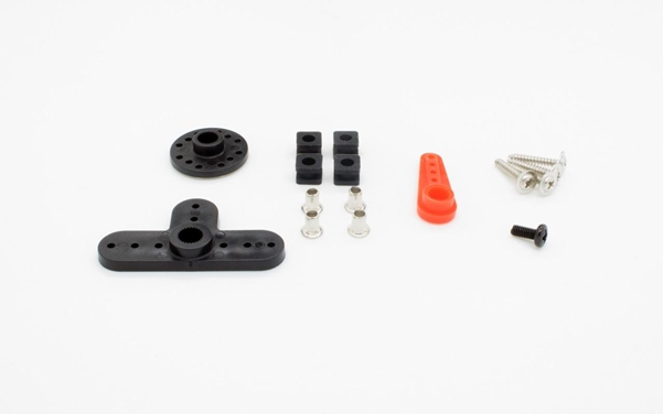 KST CM653 Low Profile HV Servo mit Servohebeln und Befestigungszubehör